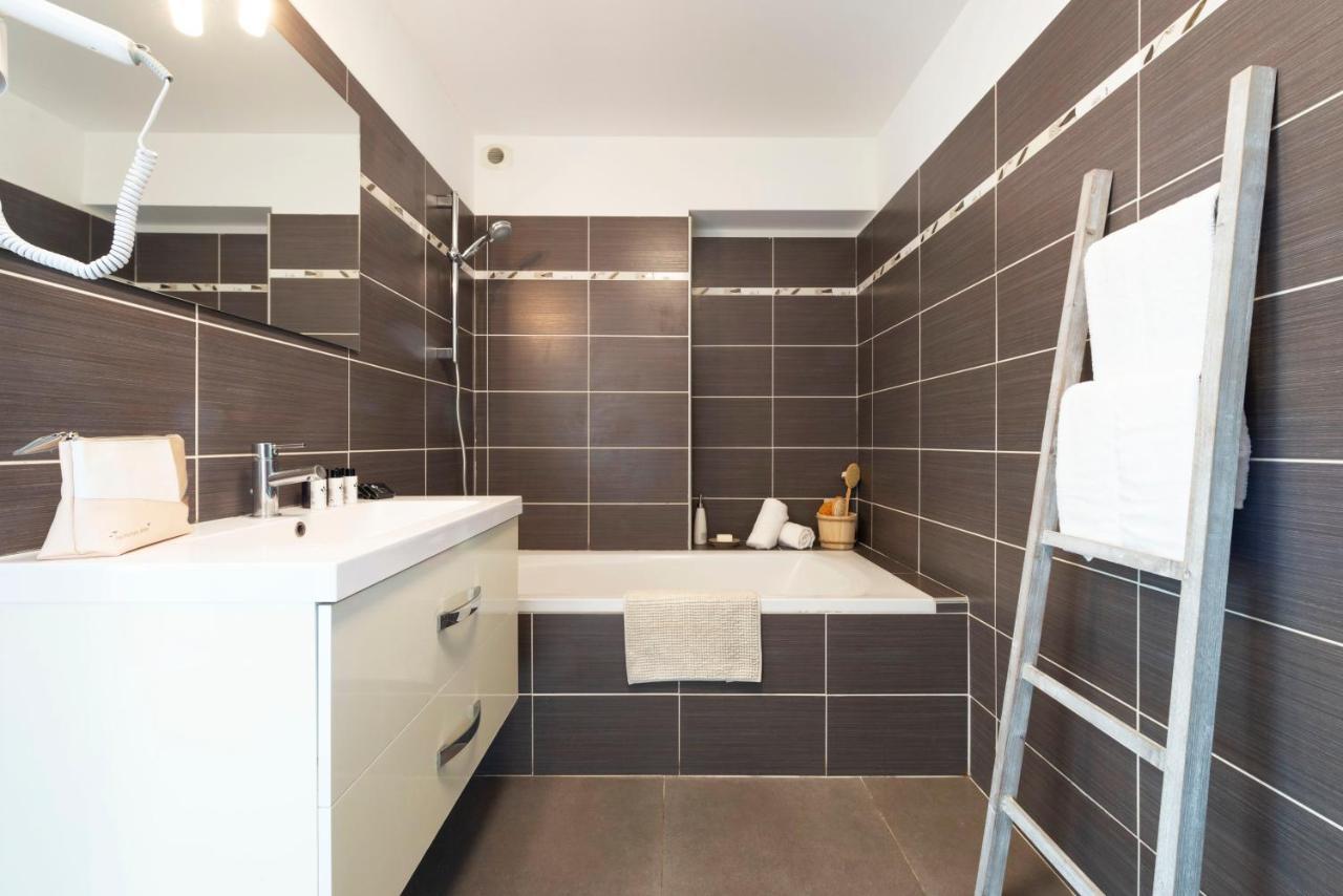 Select'Sohome - La Fossette - Appartement Pour 6 Personnes Avec Terrasse !- Fos-02 Le Lavandou Ngoại thất bức ảnh